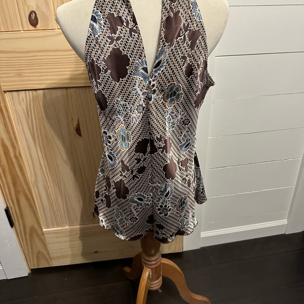 Gorgeous sleeveless blouse - Picture 4 of 4